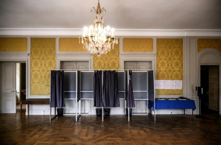 Le second tour des régionales et départementales a confirmé une abstention record, autour de 66%