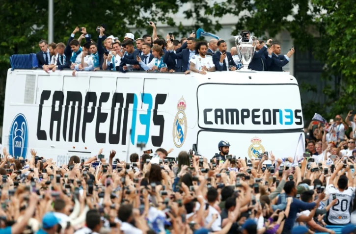Le bus transportant les joueurs du Real, vainqueurs de la Ligue des champions, le 27 mai 2018 à Madrid