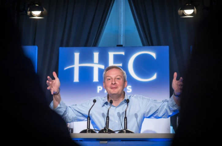 Bruno Le Maire, candidat déclaré à la primaire de droite pour la présidentielle de 2017 et membre du parti Les Républicains (LR), aux "Matins d'HEC", le 18 février 2016