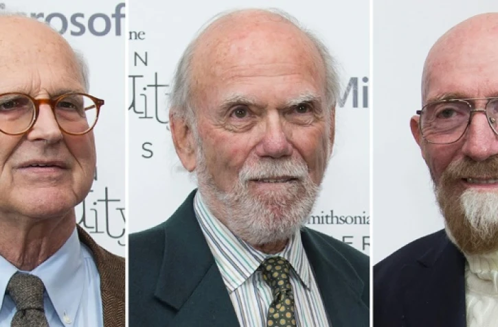 Photo du 9 décembre 2016 à Washington, des trois astrophysiciens américains, Rainer Weiss, Barry Barish et Kip Thorne récompensés mardi 2 octobre 2017 par le prix Nobel de physique pour l'observation des ondes gravitationnelles
