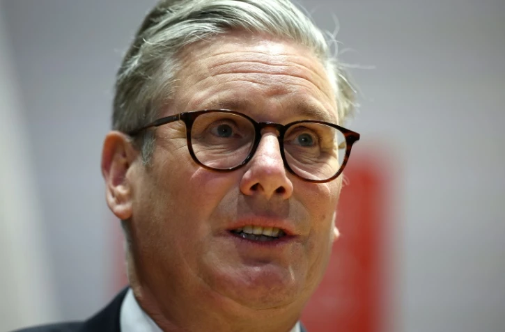 Le Premier ministre britannique Keir Starmer prononce un discours à Londres, le 8 mai 2025