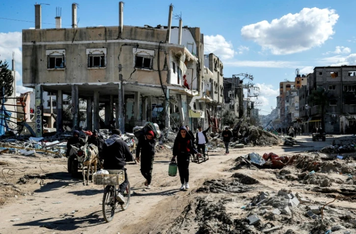 Dans les ruines du camp de réfugiés palestinien de Maghazi, dans la bande de Gaza, détruit par un bombardement israélien, le 1er février 2024