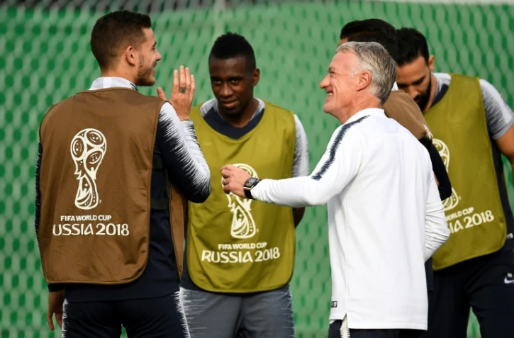 Le sélectionneur français Didier Deschamps lors d'une séance d'entraînement à Moscou le 14 juillet veille de la finale du Mondial face à la Croatie