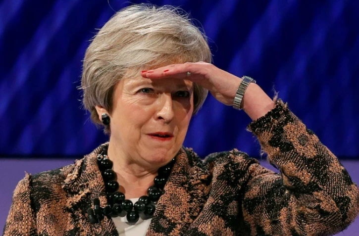 La Première ministre britannique Theresa May devant le patronat britannique le 19 novembre 2018