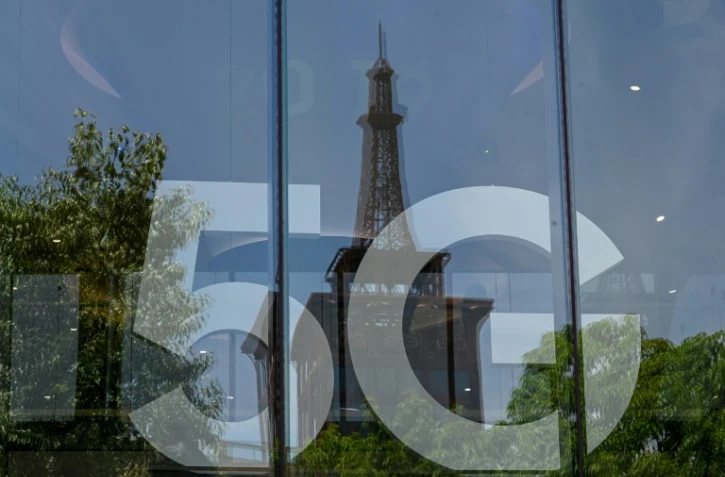 En pleine polémique sur le déploiement de la 5G, le gouvernement a voulu mardi rassurer élus locaux et citoyens en promettant la publication "systématique" des données sur la nouvelle technologie mobile