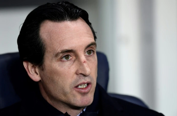 L'entraîneur du PSG Unai Emery suit le match face à Nice au Parc des Princes, le 11 décembre 2016