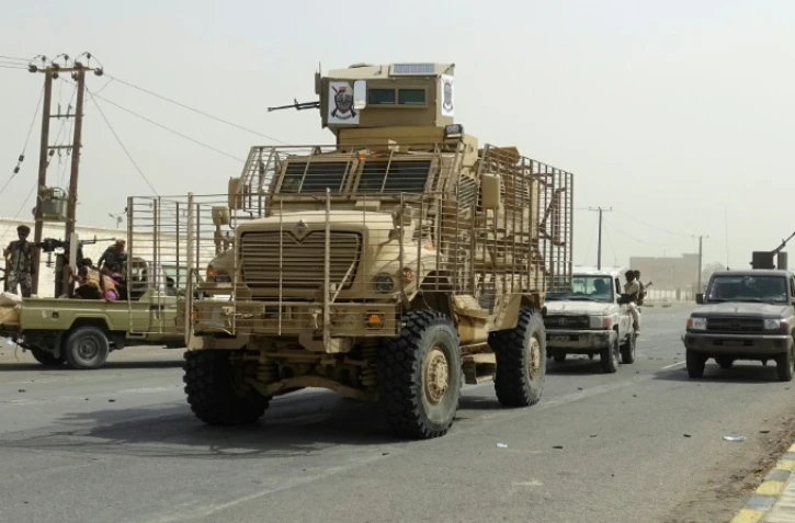 Les forces loyalistes yéménites grignotent du terrain dans la ville de Hodeida aux mains des rebelles, ici photographiées en périphérie est de la cité portuaire yéménite, le 9 novembre 2018