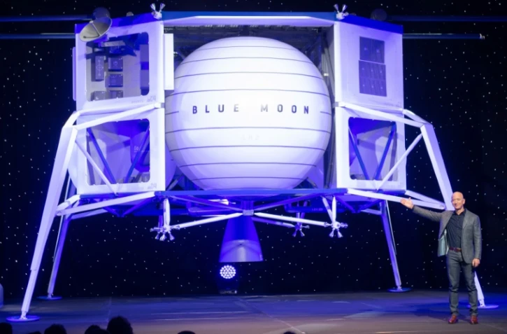 Jeff Bezos présente son projet "Blue Moon", le 9 mai 2019 à Washington