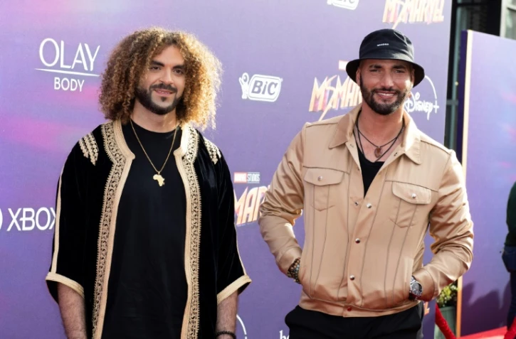 Les réalisateurs Adil El Arbi et Bilall Fallah à Hollywood, en Californie, le 2 juin 2022