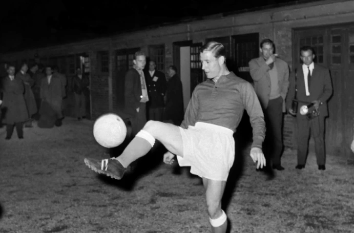 Cliché de la légende Raymond Kopa datant de mai 1958