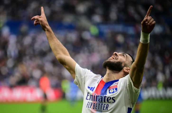 L'attaquant de Lyon Georges Mikautadze fête un but contre Auxerre en Ligue 1, le 27 octobre 2024 à Décines-Charpieu