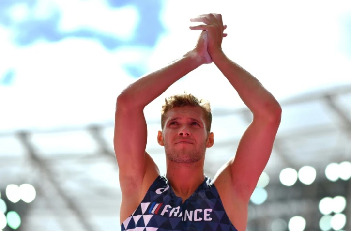 Kevin Mayer lors du concours de la perche du décathlon aux Mondiaux, le 12 août 2017 à Londres