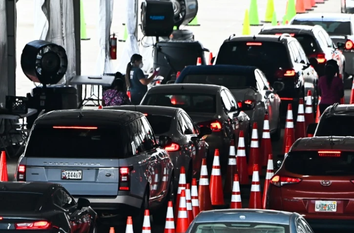 Un drive de vaccination à Miami, en Floride, le 1er avril 2021