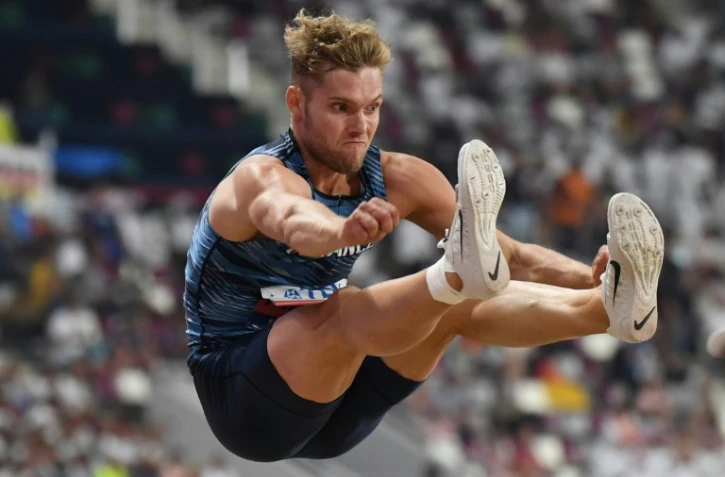 Le décathlonien français Kevin Mayer à la longueur lors des Mondiaux de Doha, le 2 octobre 2019