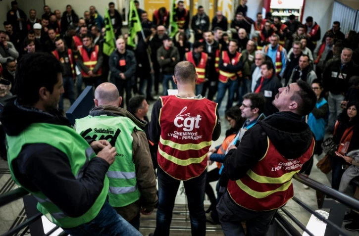 Assemblée générale de salariés de la SNCF en gare de Lyon Perrache le 3 avril 2018