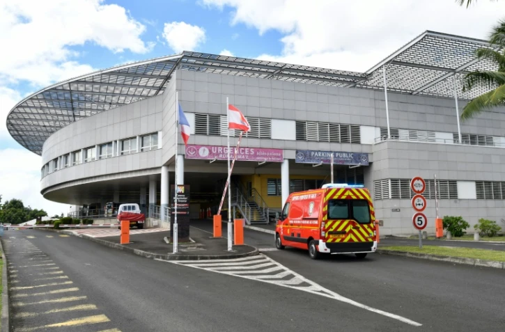 Entrée de l'hôpital de Papeete, le 20 août 2021