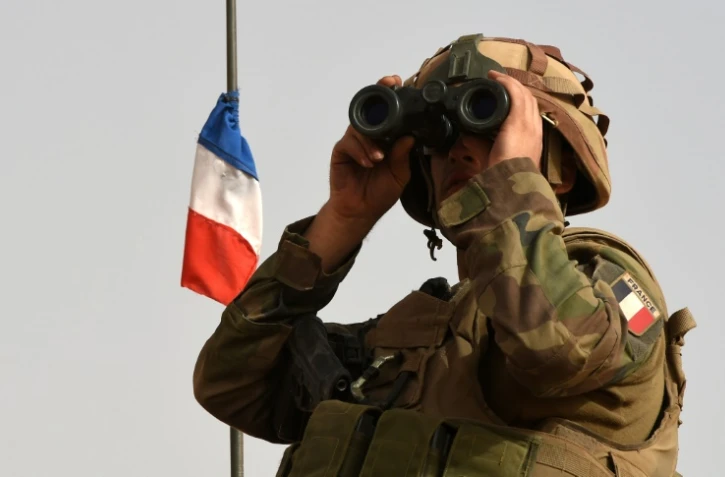 Un soldat français de la force Barkhane, le 5 juin 2015 près de Tombouctou (Mali)