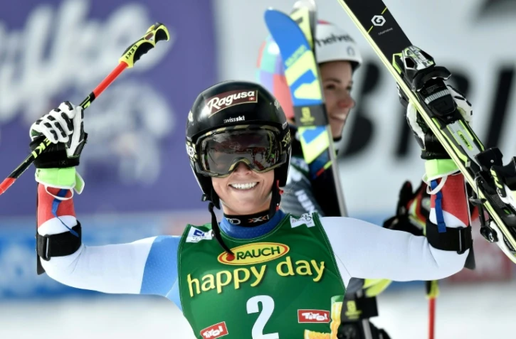 La Suissesse Lara Gut à l'arrivée de la seconde manche du slalom géant de Sölden (Autriche), le 22 octobre 2016