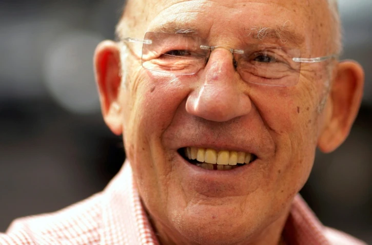 L'ex-pilote automobile Stirling Moss le 7 août 2008 à Londres