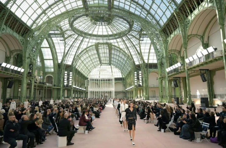 Défilé Chanel Printemps-Été 2025 au Grand Palais, à Paris, le 1er octobre 2024