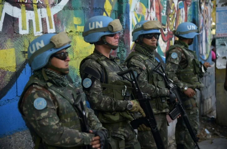 Des soldats brésiliens membres de la mission de l'ONU Minustah à Haïti, le 27 mars 2017 à Port-au-Prince