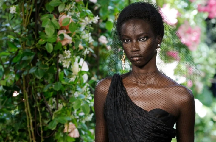 Défilé Dior haute couture à Paris, le 1er juillet 2019