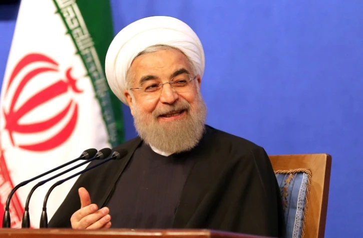 Le président iranien modéré Hassan Rohani donne une conférence de presse, le 6 mars 2016 à Téhéran