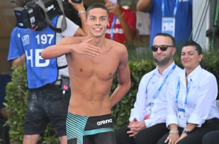 Le jeune nageur roumain David Popovici après sa victoire en finale du 200 m nage libre des championnats d'Europe, le 15 août 2022 à Rome