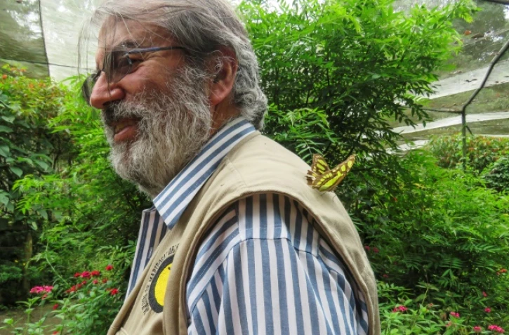 Le botaniste Alberto Gomez dans son jardin botanique à Quindio, le 6 juillet 2020
