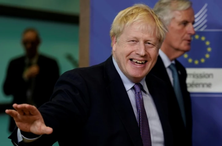 Le Premier ministre britannique Boris Johnson (g) et le négociateur du Brexit pour l'Union européenne Michel Barnier, le 17 octobre 2019 à Bruxelles 