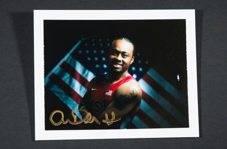 Le hurdler américain Aries Merritt lors d'une séance photo avec l'équipe olympique américaine, le 9 mars 2016 à Beverly Hills