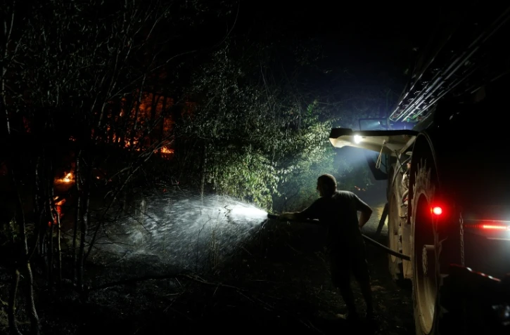 Incendie dans la forêt de Fontainebleau, à Noisy-sur-Ecole, le 12 juillet 2026