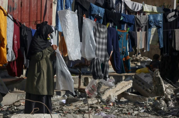 Une femme déplacée par la guerre à Rafah, dans le sud de la bande de Gaza, le 26 février 2024