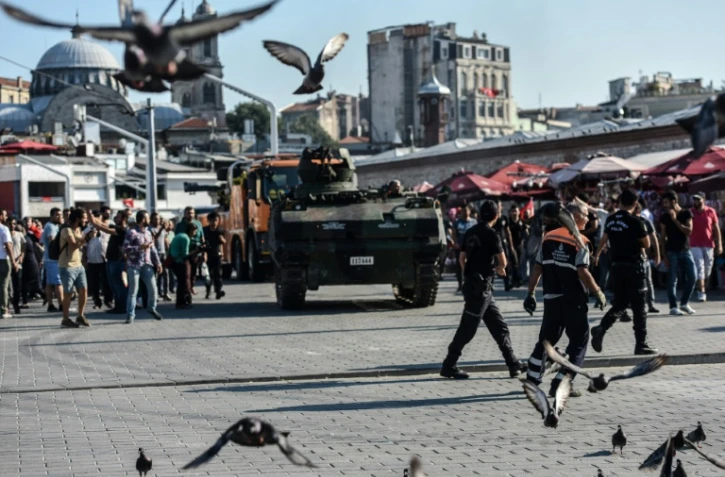 Un char de l'armée turque le 16 juillet 2016 à Istanbul