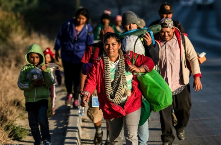 Des migrants de la caravane arrivent à Tijuana, au Mexique, le 15 novembre 2018 