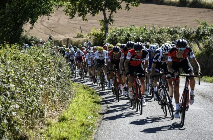 Le peloton du Tour de France, lors de la 14e étape, 15 juillet 2017 entre Blagnac et Rodez