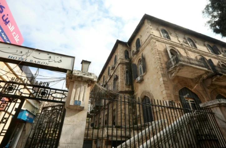 La grille d'entrée de l'hôtel Baron à Alep, le 12 février 2019