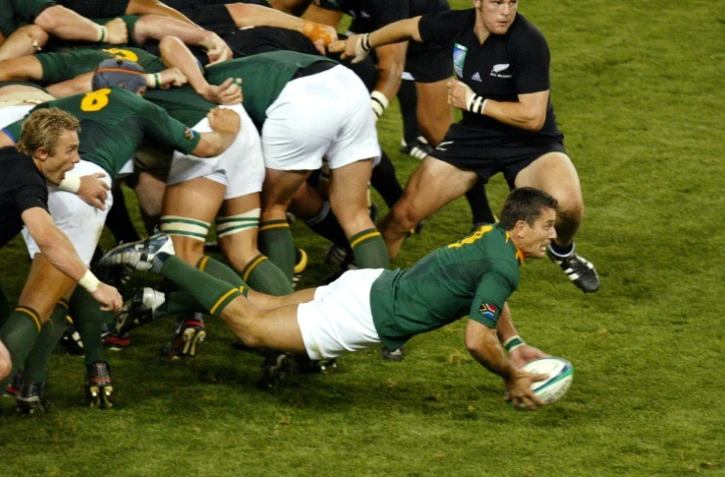 Le demi de mêlée sud-africain Joost van der Westhuizen lors du quart de finale du Mondial 2003 face à la Nouvelle-Zélande, le 8 novembre 2003 à Melbourne
