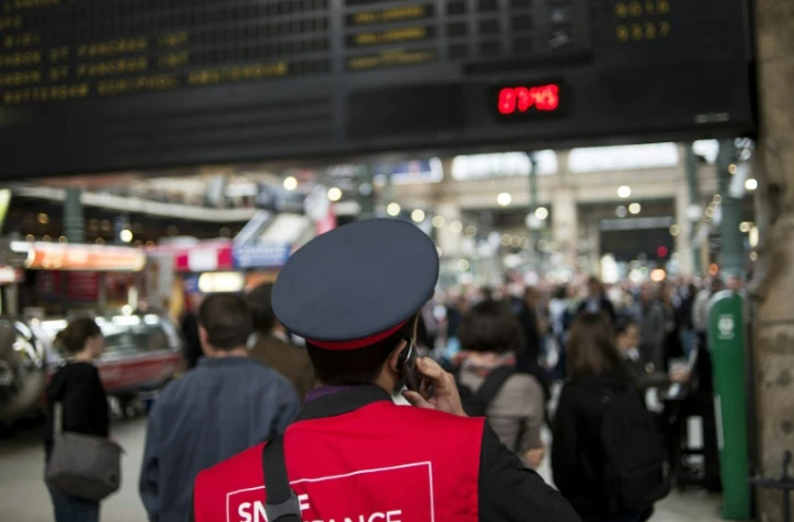 Les quatre syndicats représentatifs de la SNCF (CGT, Unsa, SUD, CFDT) appellent à une grève de 24 heures le 26 avril pour peser sur les négociations en cours sur les conditions de travail des cheminots