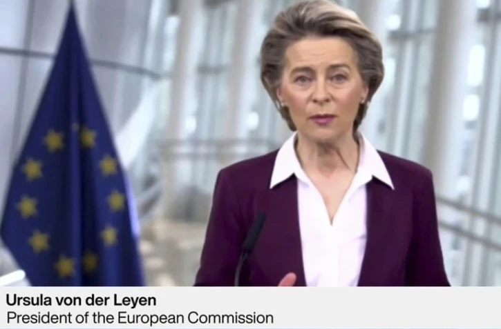 La présidente de la Commision européenne Ursula von der Leyen s'exprime le 26 janvier 2021 lors du Forum virtuel de Davos