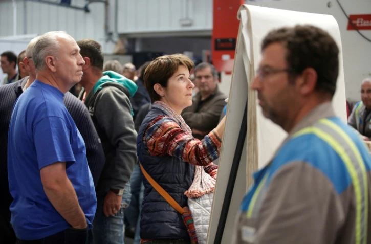 Réunion des salariés de l'usine de GM&S à La Souterraine, le 29 juin 2017 près de Limoges