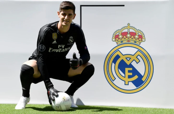 Le gardien belge Thibaut Courtois, recrue du Real Madrid, lors de sa présentation officielle le 9 août 2018 à Bernabeu