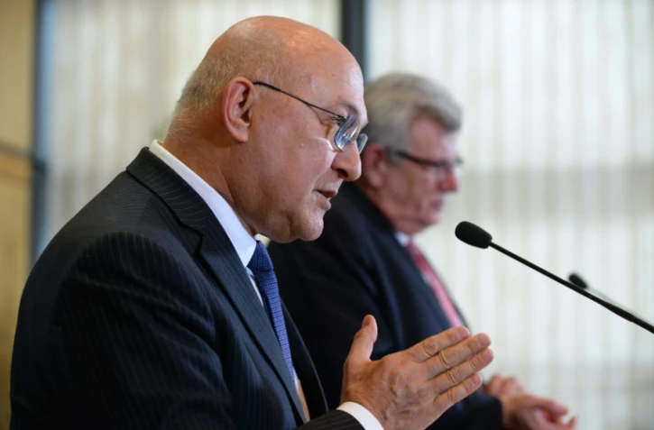 Michel Sapin lors d'une conférence de presse le 16 mars 2016 à Paris 