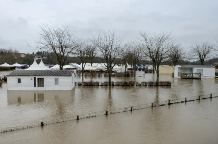 Inondations dans une rue de la commune de Marnay (Haute-Saône), le 7 janvier 2018 après la crue de l'Ognon suite aux intempéries