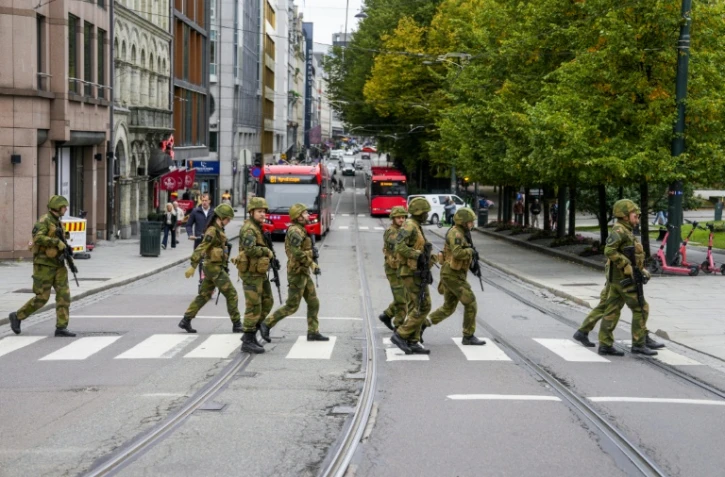 Des soldats participent à un exercice, visant à protéger les autorités, les infrastructures critiques et les installations destinées à l’accueil des forces alliées en situation de crise, le 14 septembre 2026 à Oslo, en Norvège