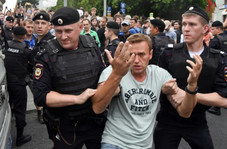 L'opposant russe Alexeï Navalny a été arrêté par la police lors d'une marche à Moscou, le 12 juin 2019, en soutien au journaliste Ivan Golounov