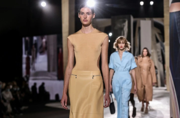 Défilé Hermès à Paris, le 3 octobre 2020