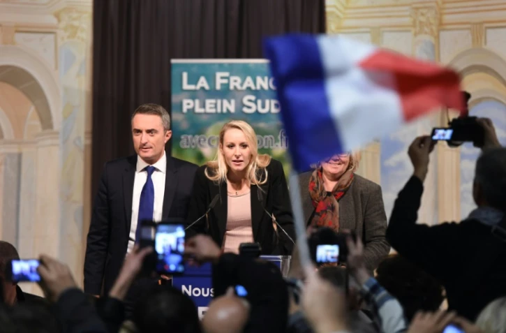 Marion Maréchal-Le Pen (c), à Marseille le soir du 13 décembre 2015