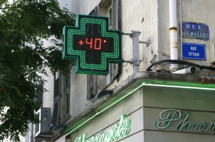 Une pharmacie à Ajaccio en Corse, le 1er août 2017