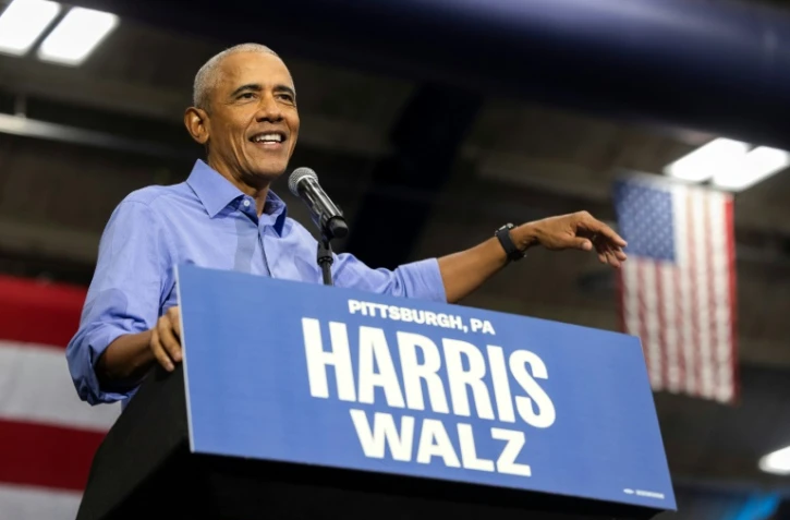 L'ancien président américain Barack Obama s'exprime lors d'un événement de campagne pour la vice-présidente et candidate démocrate à la présidence Kamala Harris à Pittsburgh, Pennsylvanie, le 10 octobre 2024